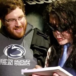 Meet your Posher, Devon